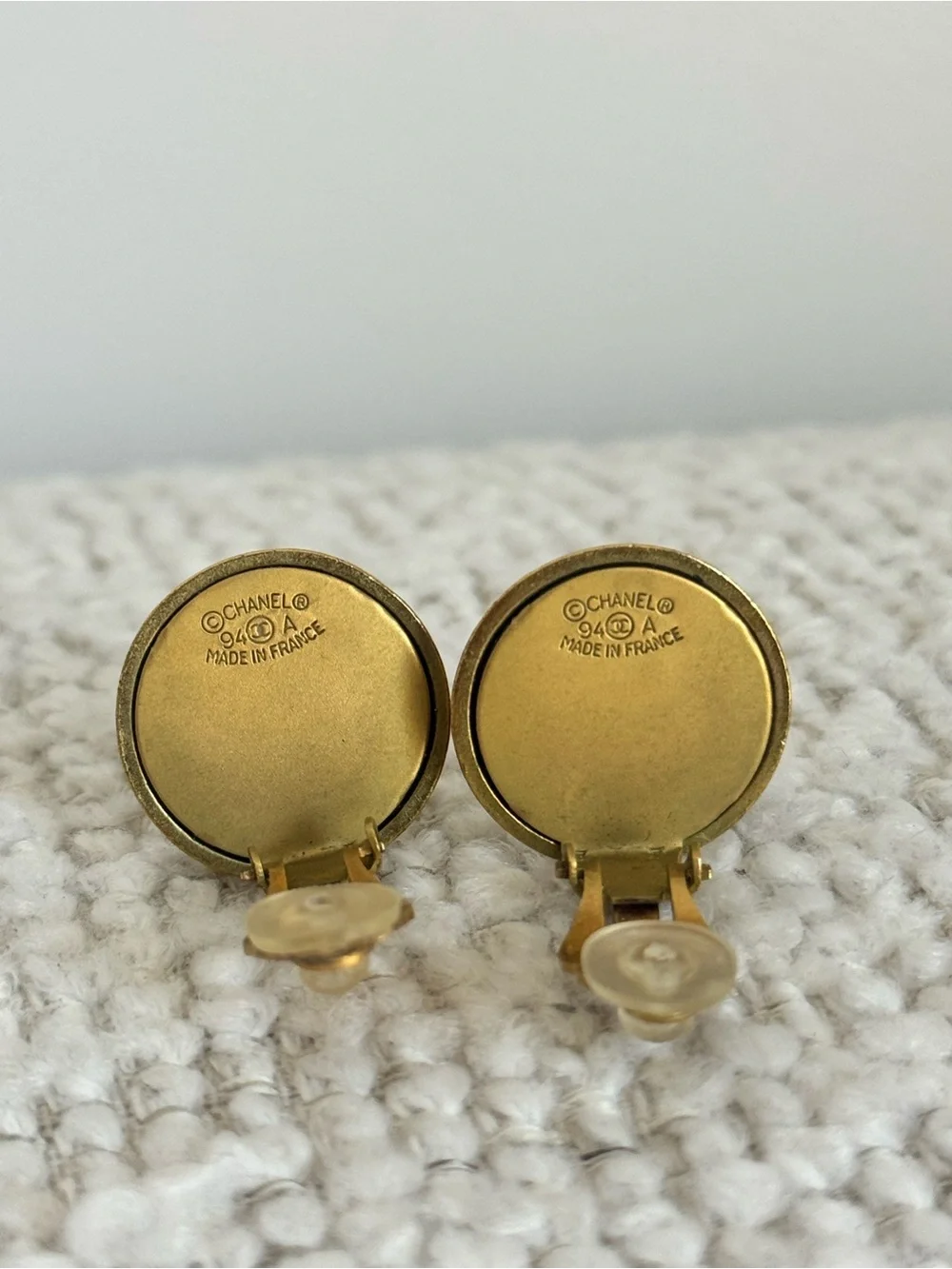 Chanel Vintage Clip-On Earrings Logo Clip-On Gold-Tone Metal